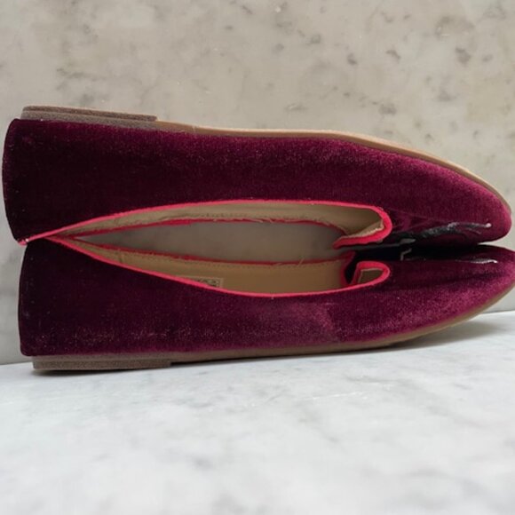 GAP KIDS Velvet Graphic Unicorn Red Flats 5 - Picture 11 of 14